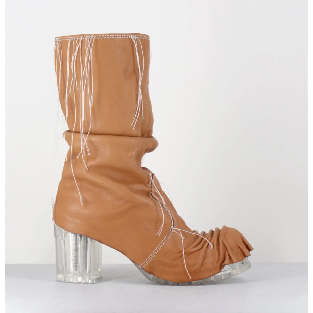 Boots | Bikers^SDM Boots en cuir semelle translucide et fils blancs - VLAD NAPPA CAMEL