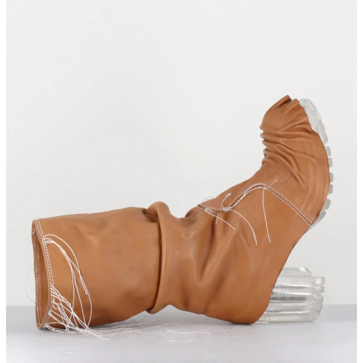Boots | Bikers^SDM Boots en cuir semelle translucide et fils blancs - VLAD NAPPA CAMEL