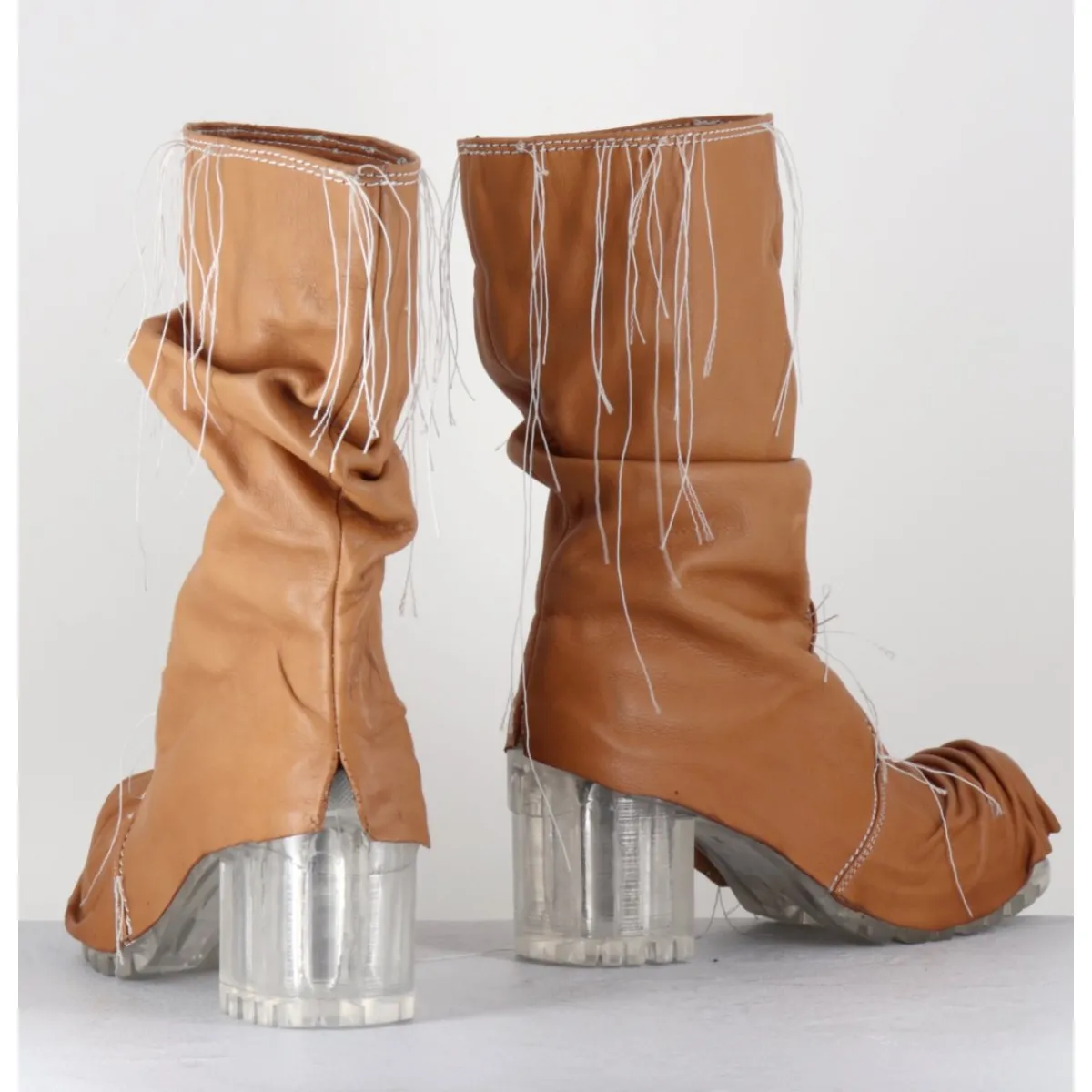 Boots | Bikers^SDM Boots en cuir semelle translucide et fils blancs - VLAD NAPPA CAMEL