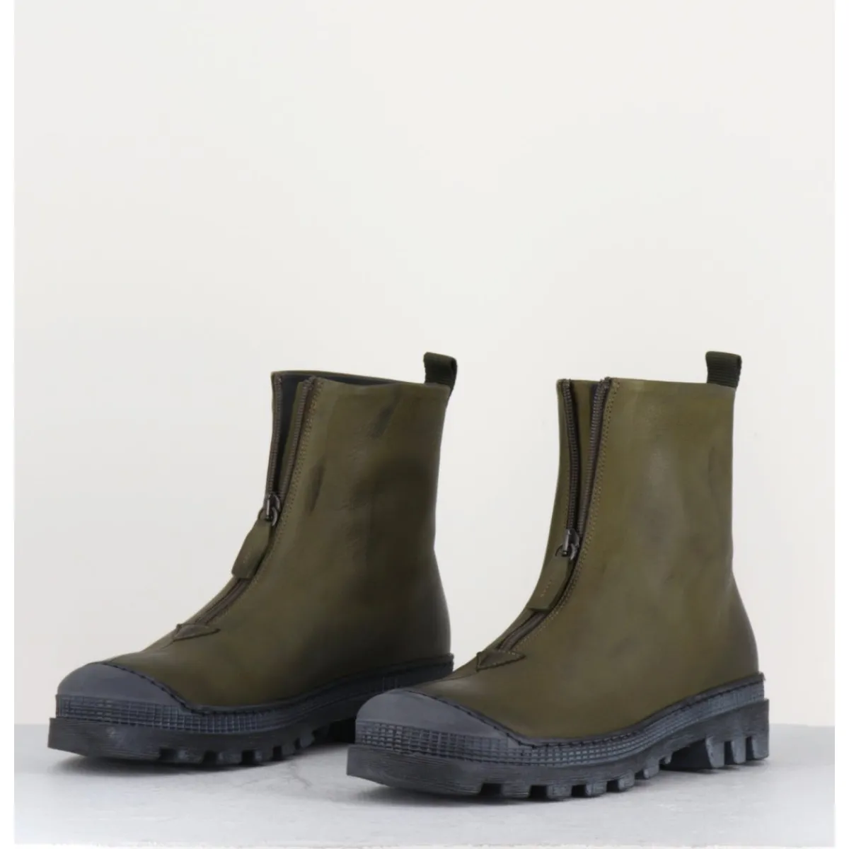 Boots^LOFINA Boots en cuir gras kaki avec zip central - I6-967 BOSCO KHAKI