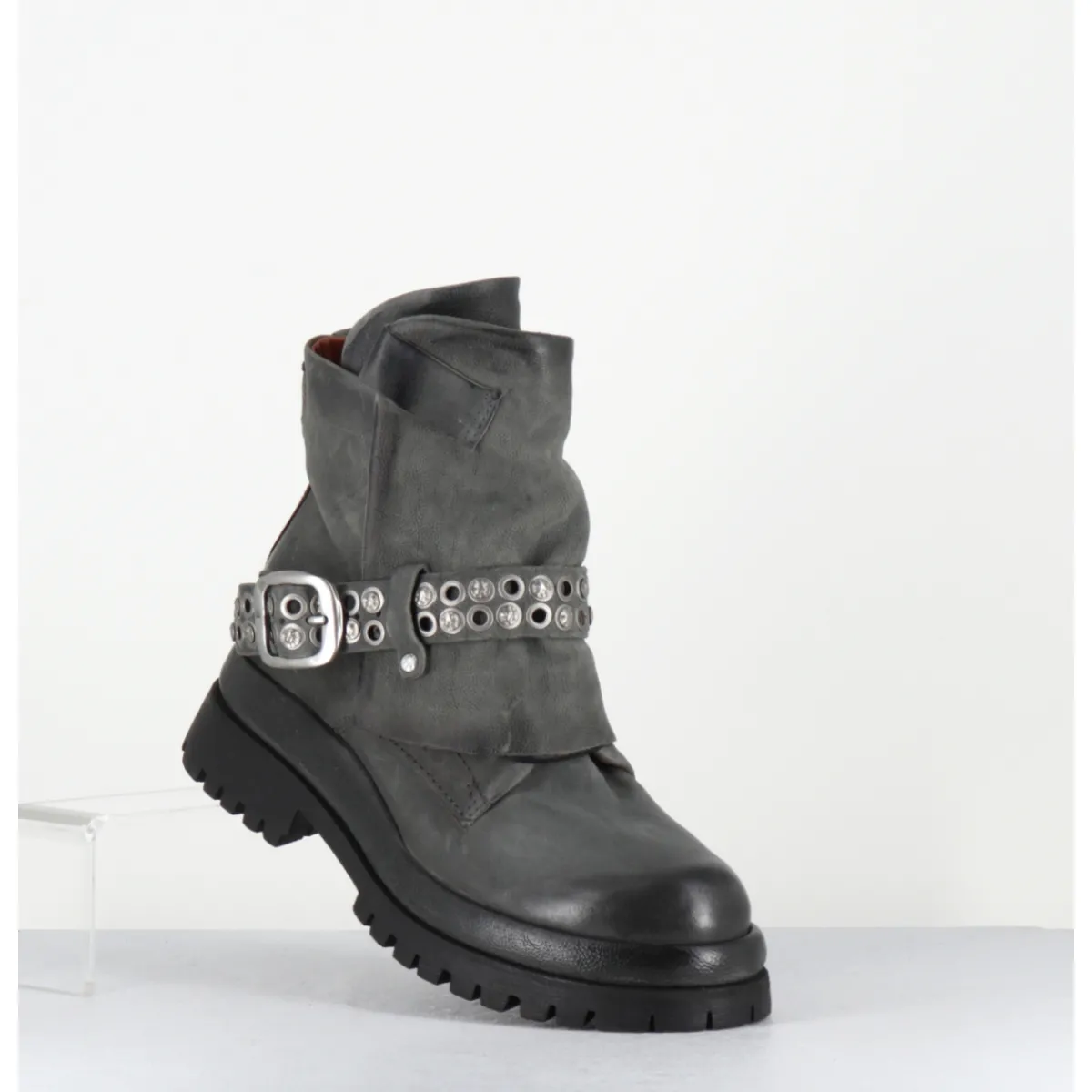 Boots^A.S.98 Boots en cuir sangle cloutée semelle épaisse - B51221 SMOKE GRIS