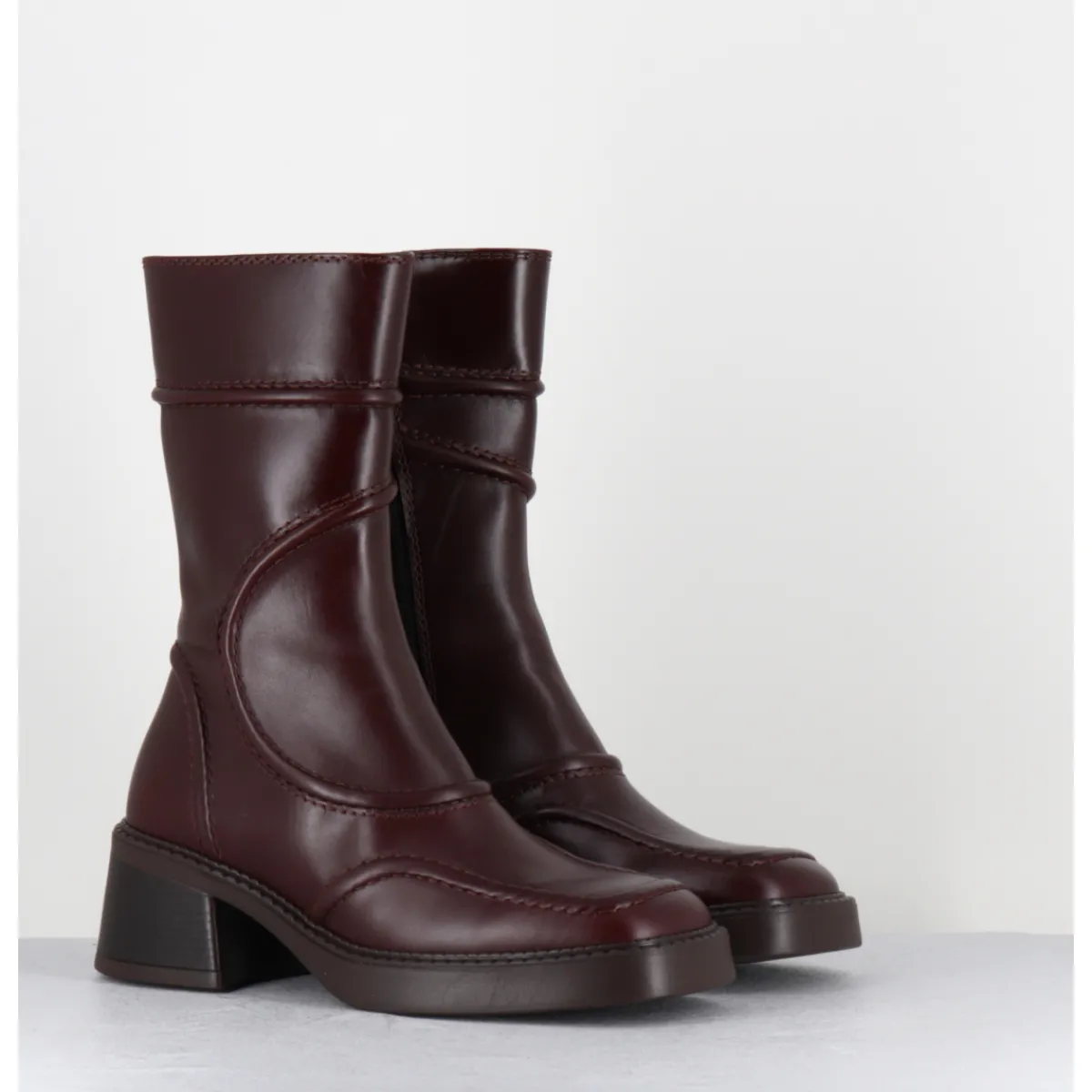 Boots^E8 BY MIISTA Boots en cuir avec surpiqûres 90s - MALENE NEW BROWN BOOTS MARRON