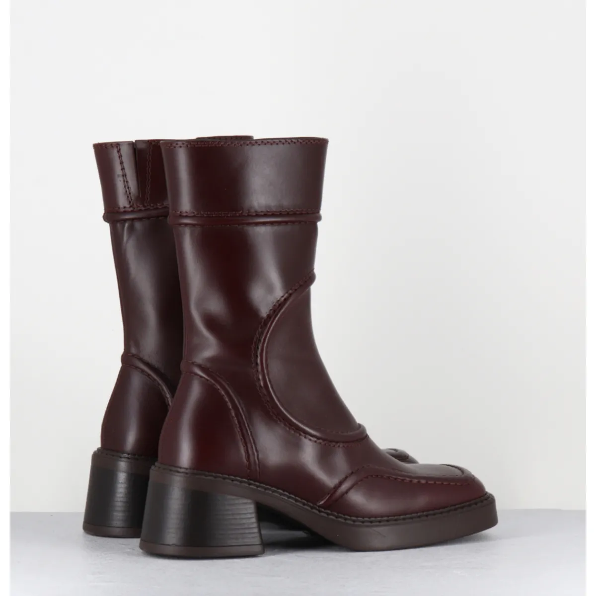 Boots^E8 BY MIISTA Boots en cuir avec surpiqûres 90s - MALENE NEW BROWN BOOTS MARRON