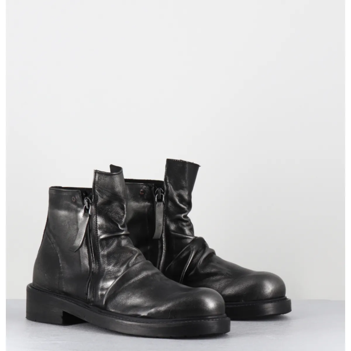 Boots^GARRICE LAB Boots en cuir métallisé & noir - TORIA MOUVE PIOMBO ANTHRACITE