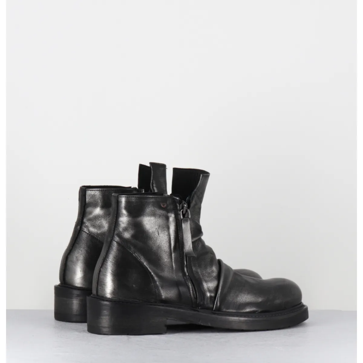 Boots^GARRICE LAB Boots en cuir métallisé & noir - TORIA MOUVE PIOMBO ANTHRACITE