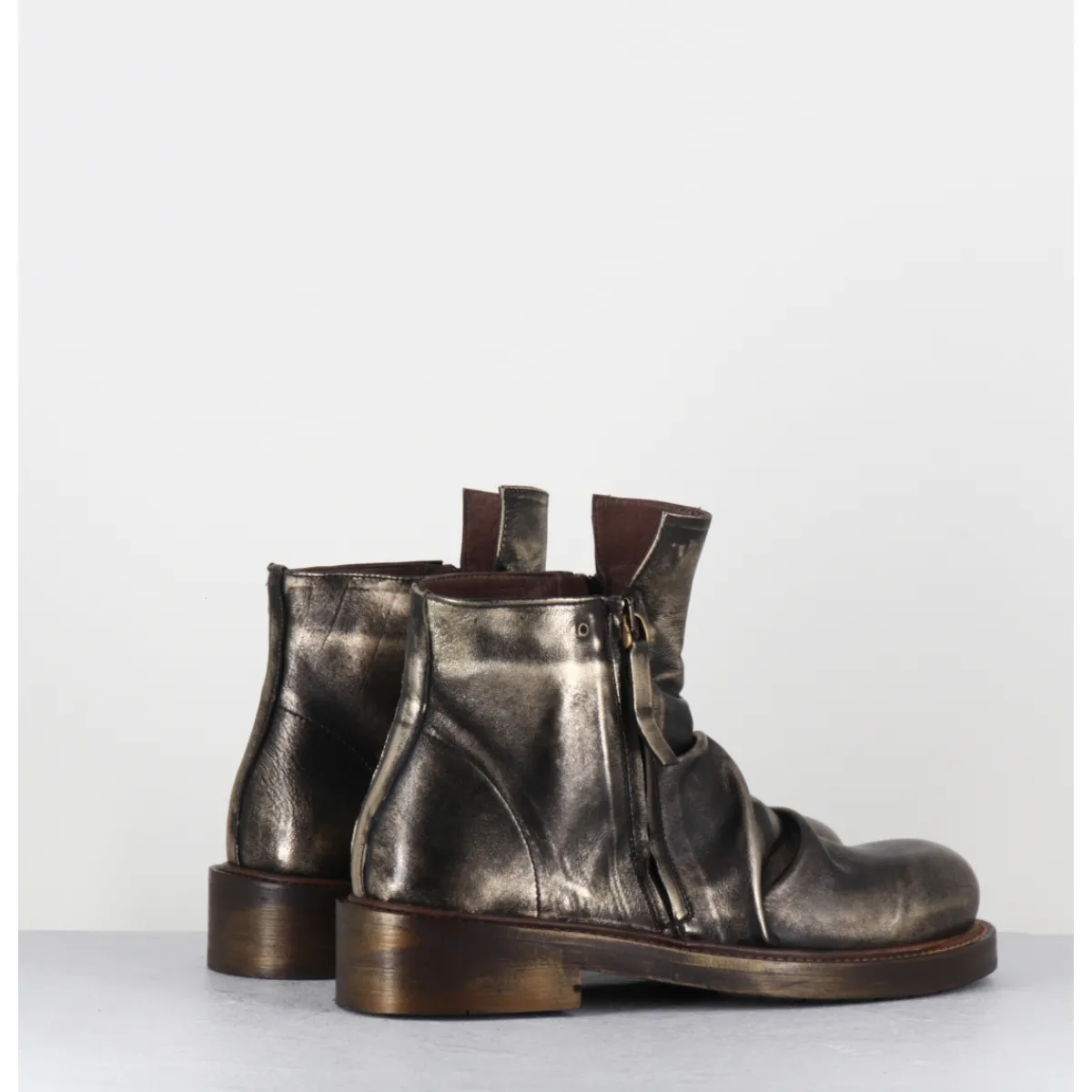 Boots^GARRICE LAB Boots en cuir métallisé doré & noir - TORIA MOUVE GOLD DORE