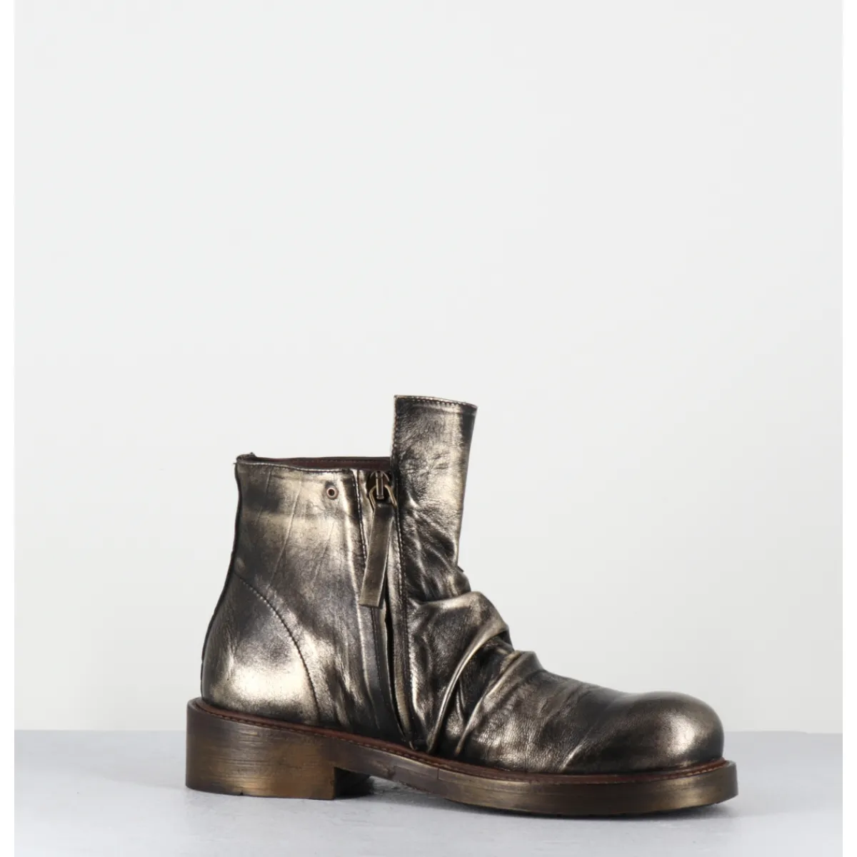 Boots^GARRICE LAB Boots en cuir métallisé doré & noir - TORIA MOUVE GOLD DORE