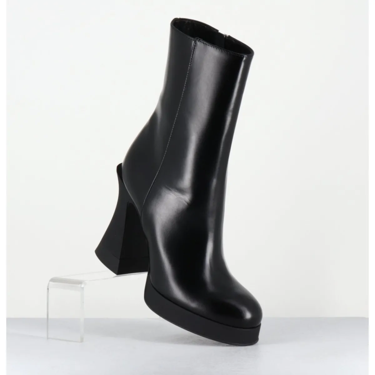 Boots | Plateformes^AGL Boots en cuir à talon haut en gomme - JANIS BOOTIE NERO NOIR
