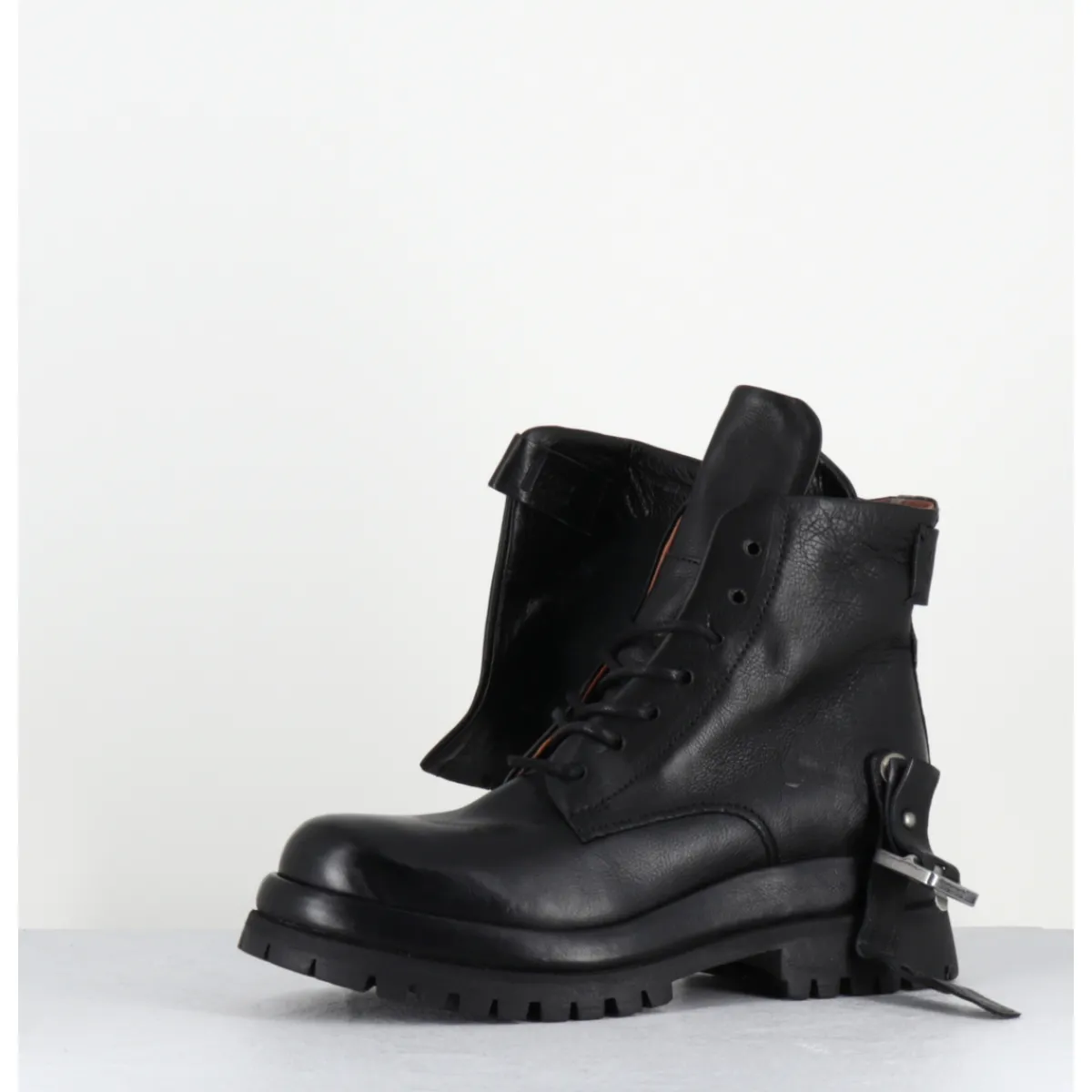 Boots | Bikers^A.S.98 Boots en cuir ligne déstructurée semelle épaisse - B51210 NERO NOIR