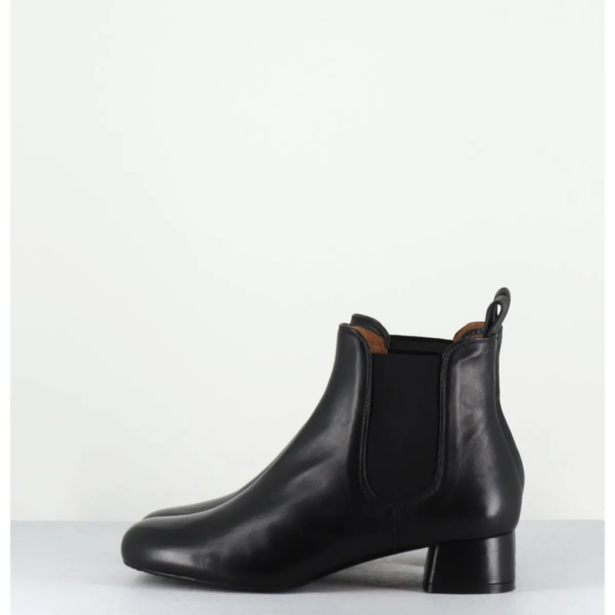 Boots^AUDLEY Boots en cuir souple petit talon & élastiques - CESARIA BLACK NAPPA NOIR