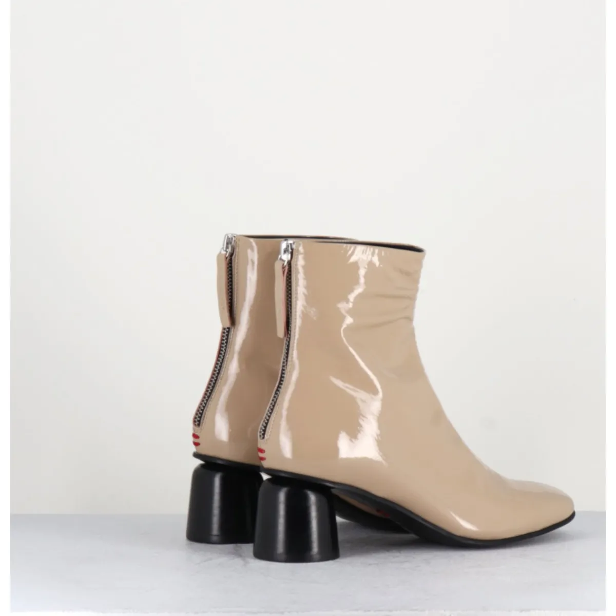 Boots^HALMANERA Boots en cuir vernis petit talon 60s - ANYA13 INCENSO BEIGE