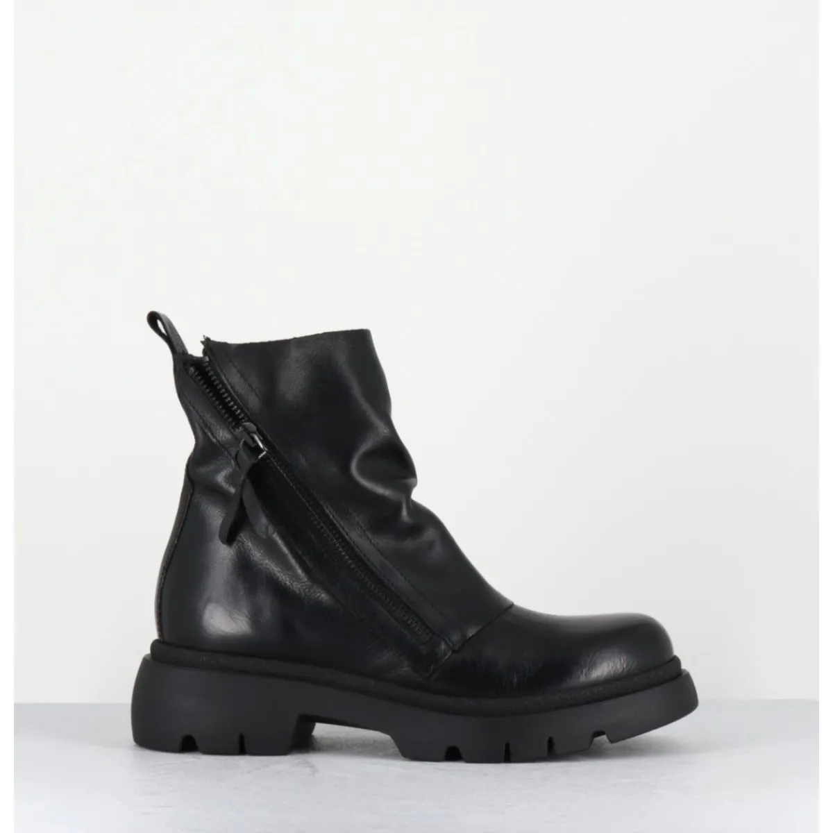 Boots | Bikers^GARRICE LAB Boots légères en cuir à zip asymétrique - NACO07 CARLY NERO NOIR