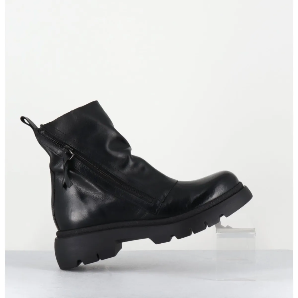 Boots | Bikers^GARRICE LAB Boots légères en cuir à zip asymétrique - NACO07 CARLY NERO NOIR