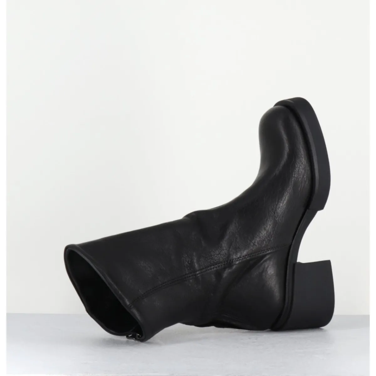 Boots | Bikers^GARRICE LAB Boots légères esprit biker en cuir - YAMA LAVATO NERO NOIR