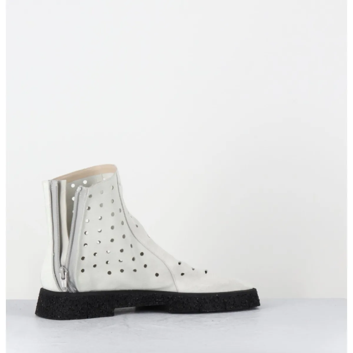 Boots^ANTONIO BARBATO Boots minimalistes légères en daim blanc ajouré - 1104 NABUK AVORIO