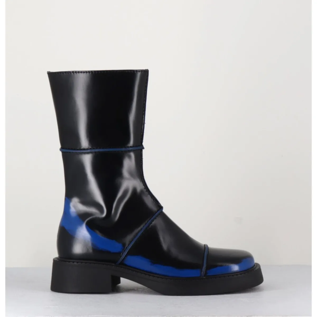 Boots^E8 BY MIISTA Boots noir & bleu bout carré 90s - eDAHLIA BLU BOOTS