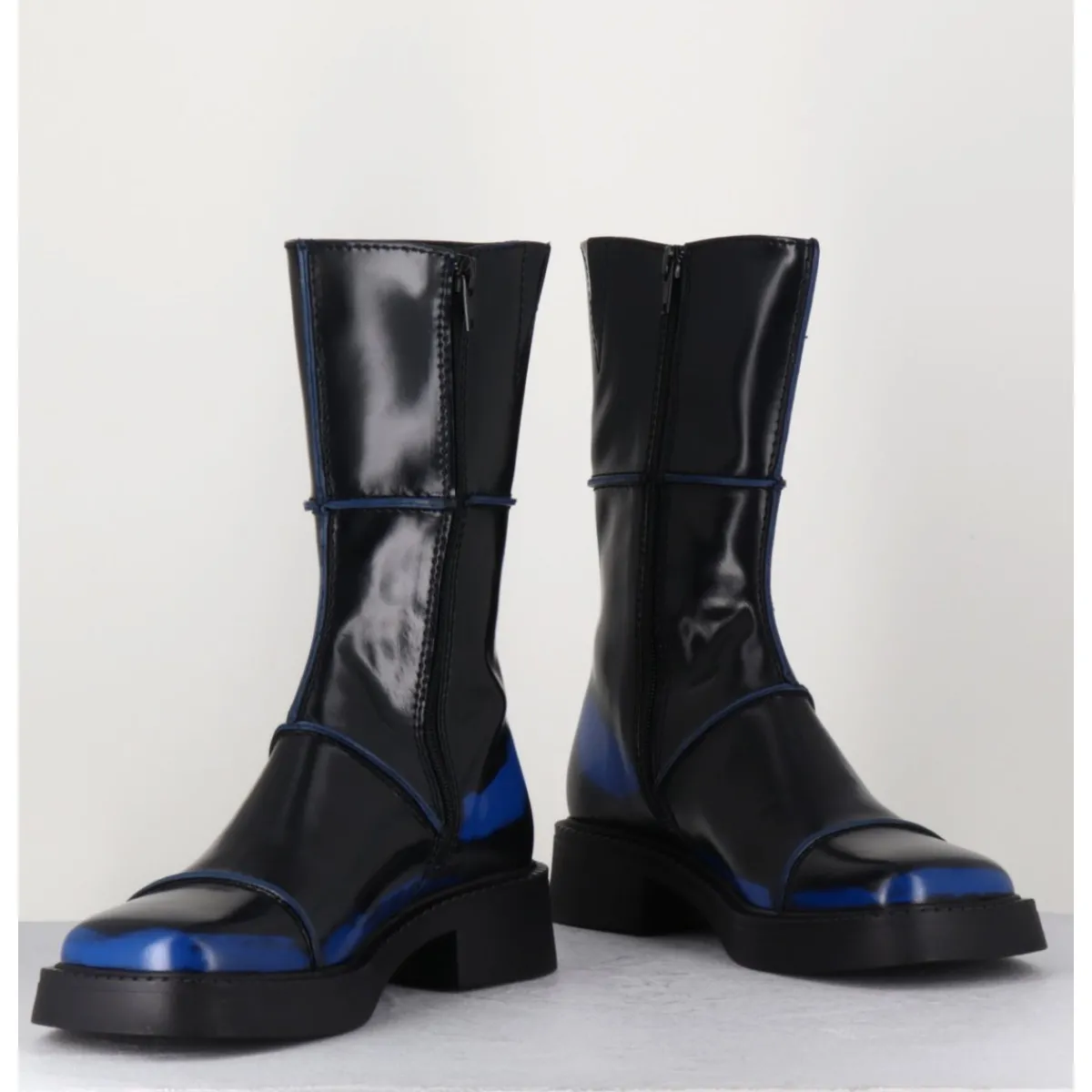 Boots^E8 BY MIISTA Boots noir & bleu bout carré 90s - eDAHLIA BLU BOOTS