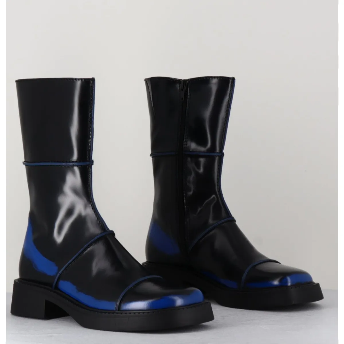 Boots^E8 BY MIISTA Boots noir & bleu bout carré 90s - eDAHLIA BLU BOOTS