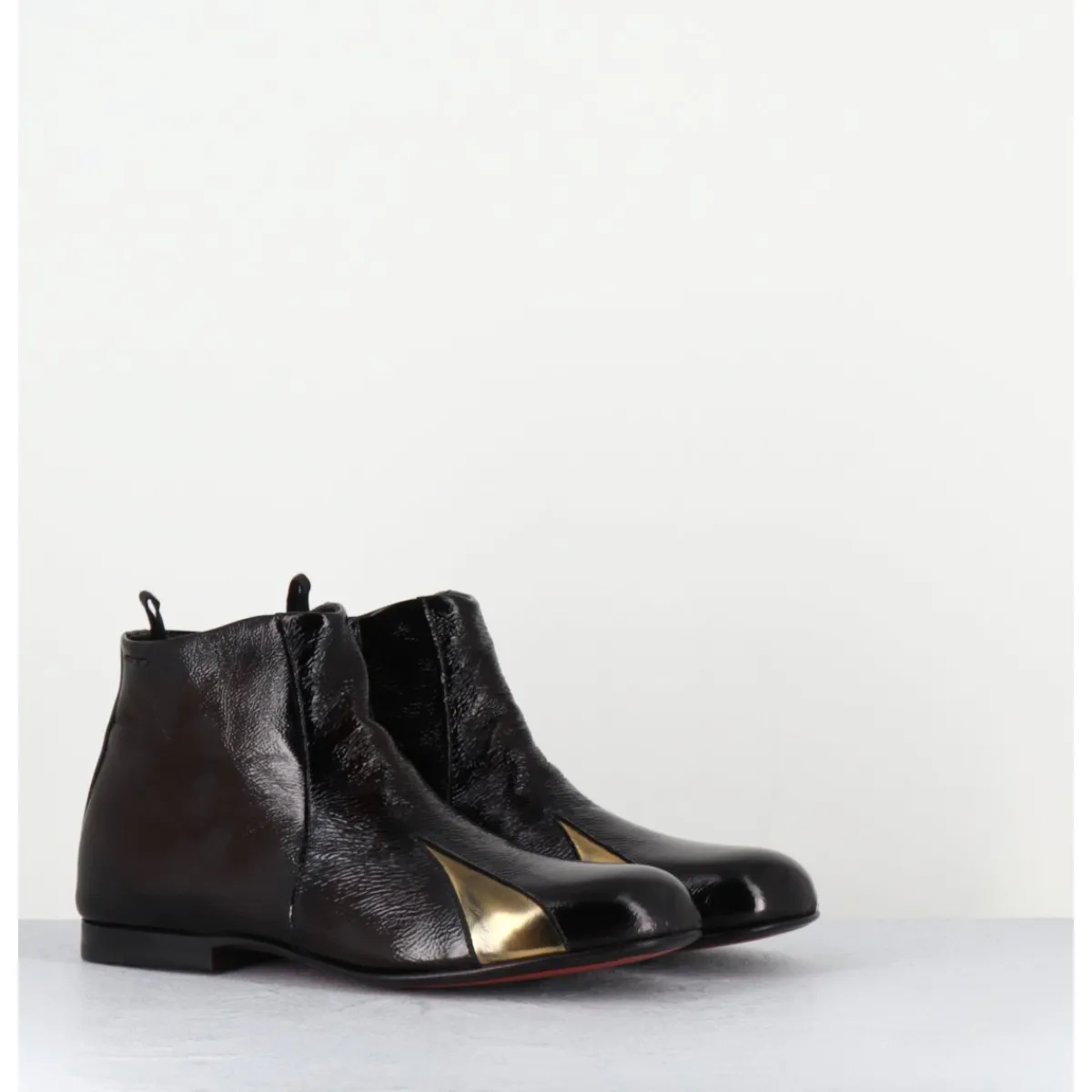 Boots^HOTTO Boots plates en cuir vernis souple & doré - 60464 MORO LAMIN ORO MARRON