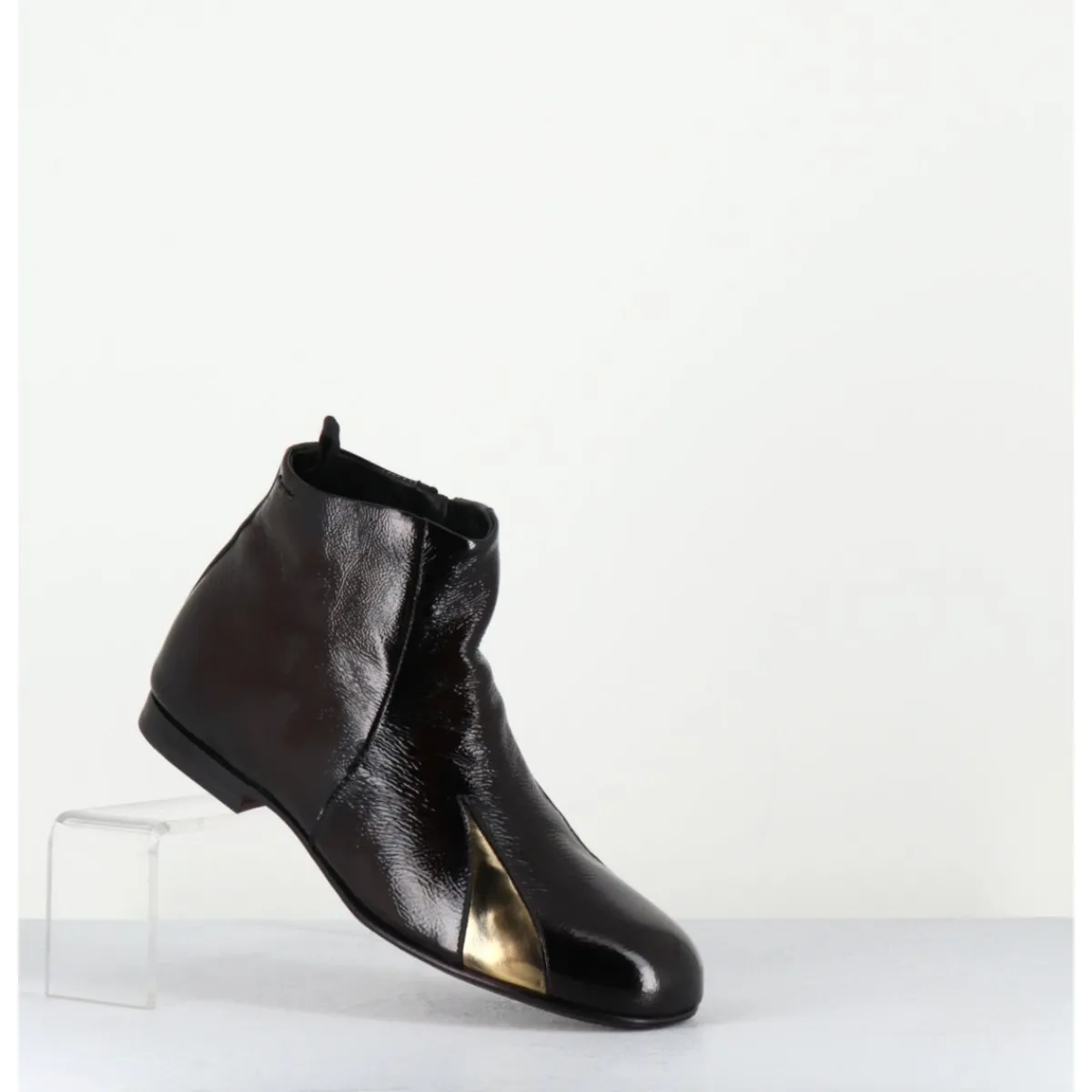 Boots^HOTTO Boots plates en cuir vernis souple & doré - 60464 MORO LAMIN ORO MARRON