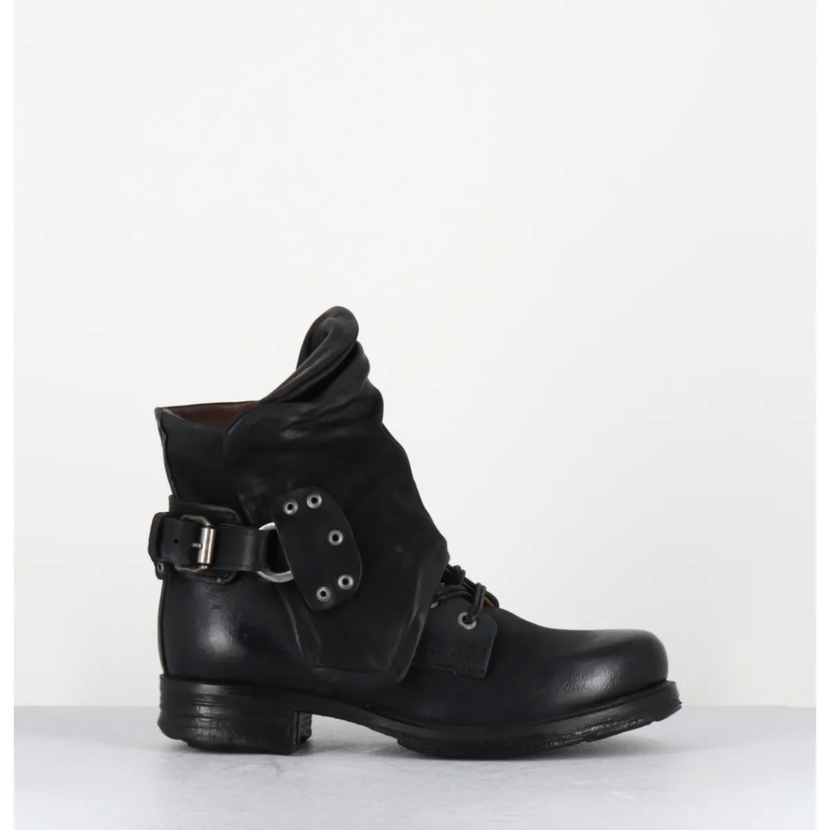 Boots | Bikers^A.S.98 Boots rangers à lacets en cuir noir asymétriques - A50237 NERO