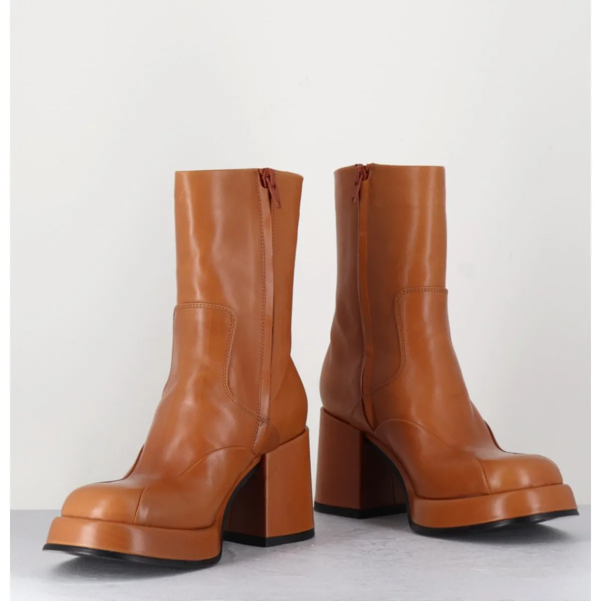 Boots | Plateformes^GARRICE LAB Boots 70s en cuir beige - ARCHI CUOIO CAMEL