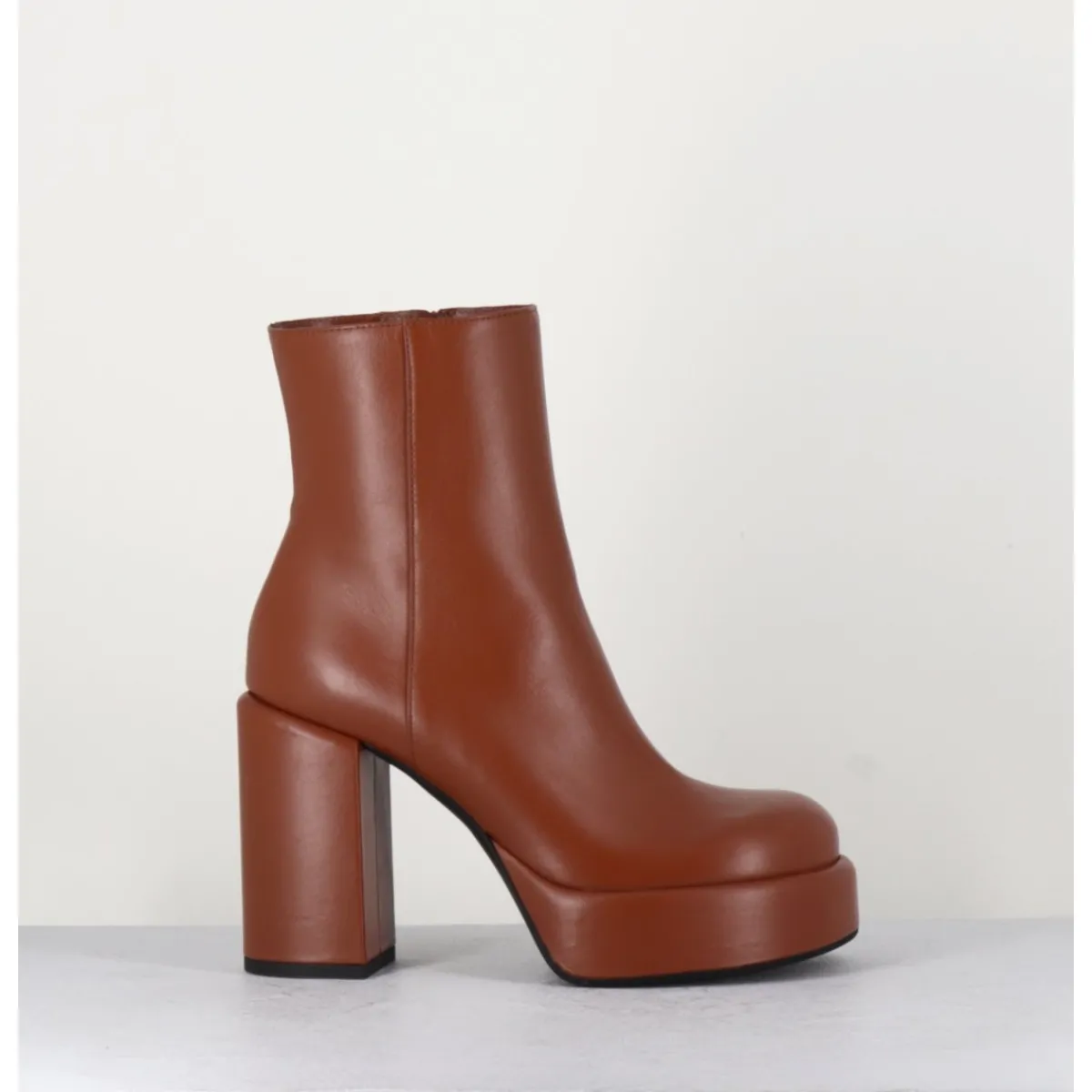 Boots | Plateformes^GARRICE LAB Boots 70s en cuir marron - AIKO NAPPA LUGGAGE