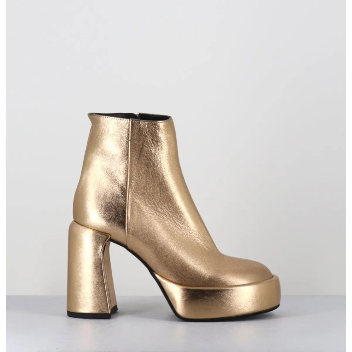 Boots | Plateformes^ELENA IACHI Boots 70s en cuir métallisé doré - E3303 BITTER GOLD DORE