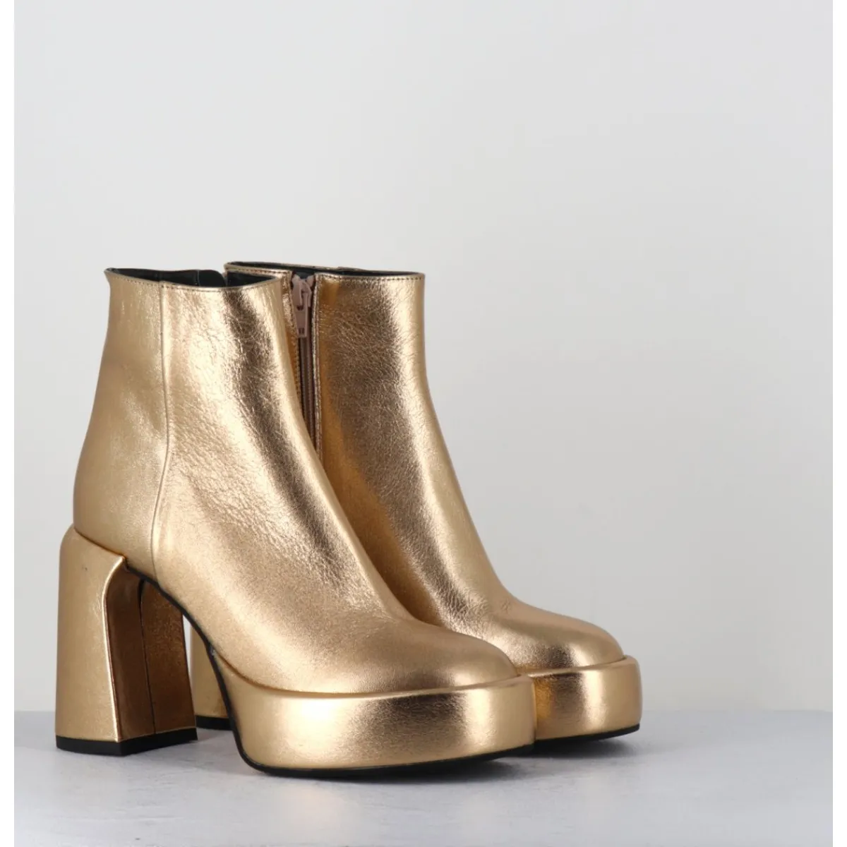 Boots | Plateformes^ELENA IACHI Boots 70s en cuir métallisé doré - E3303 BITTER GOLD DORE