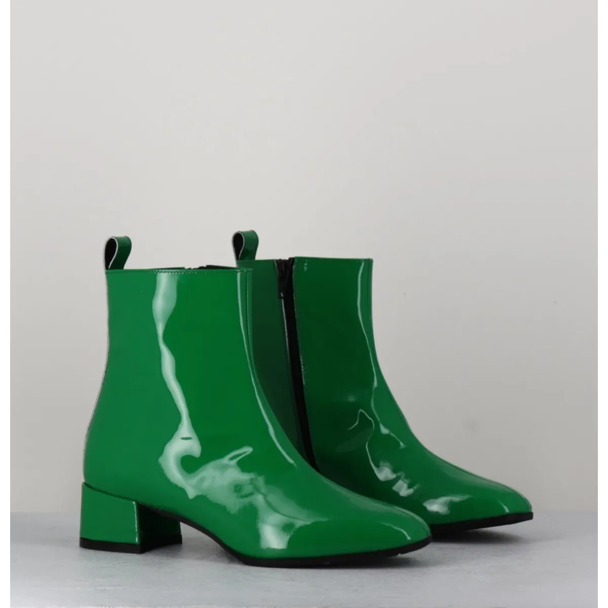 Boots^GARRICE LAB Boots 60s en cuir vernis - JANE VERNICE VERDE VERT