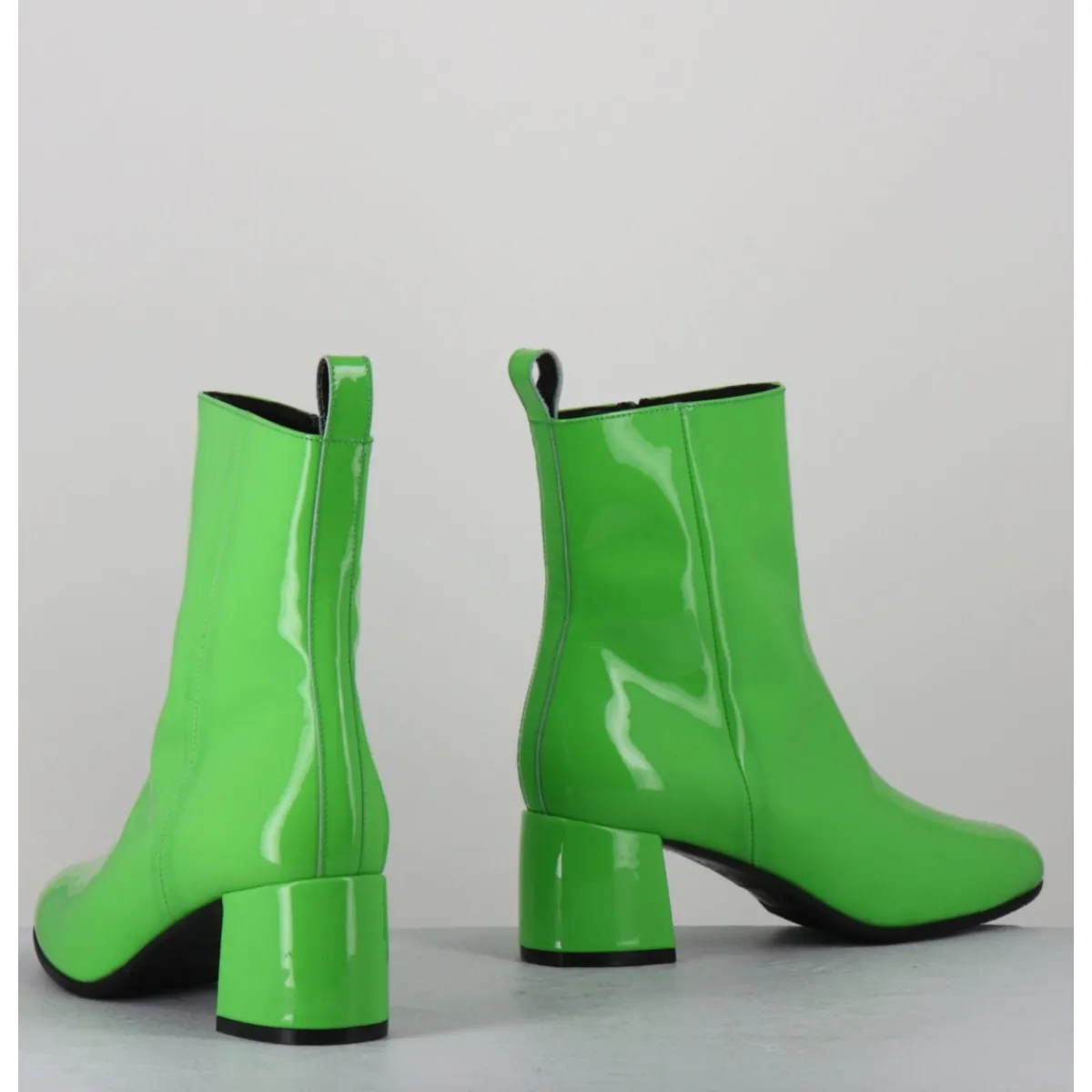 Boots^GARRICE LAB Boots 60s en cuir vernis - SAMUI4 VERNICE VERDE VERT