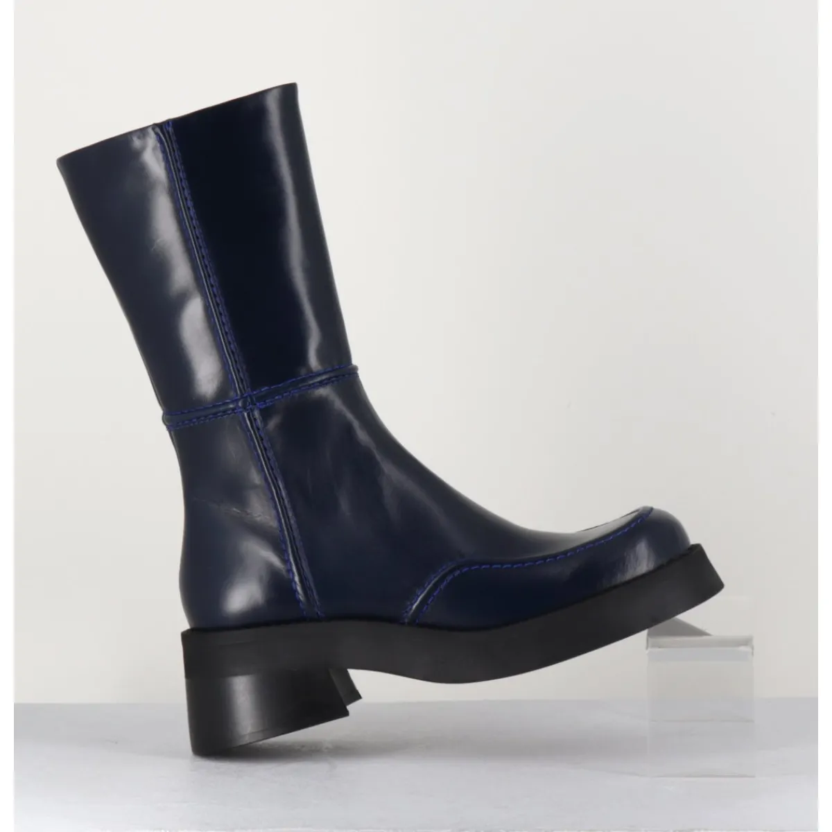 Boots^E8 BY MIISTA Boots 90s tige haute en cuir lisse - INNE BLU BOOTS BLEU
