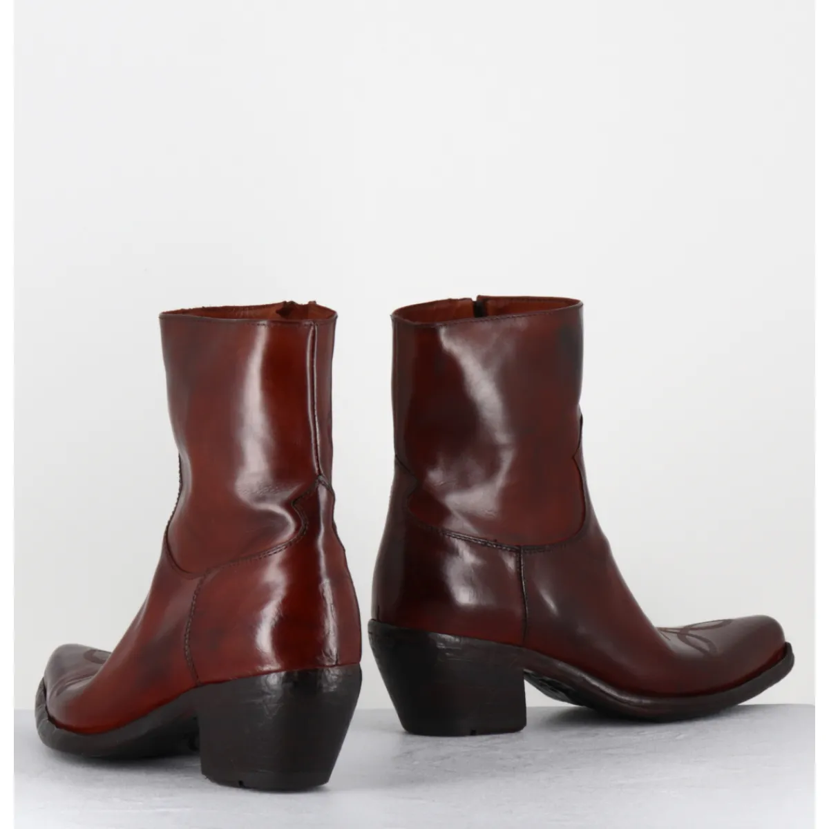 Boots | Santiags^LEMARGO Boots santiags en cuir brossé - GU02C DIVER COOPER ROUGE