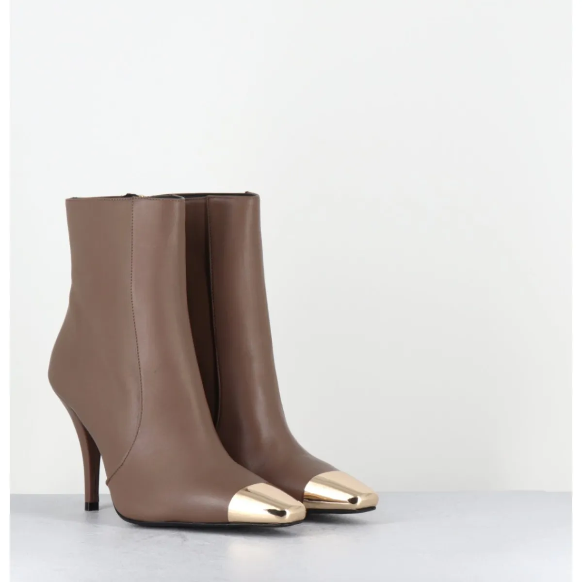 Boots^GARRICE LAB Boots talon haut cuir grège bout or - MECHA3 NAPPA ACERO TAUPE