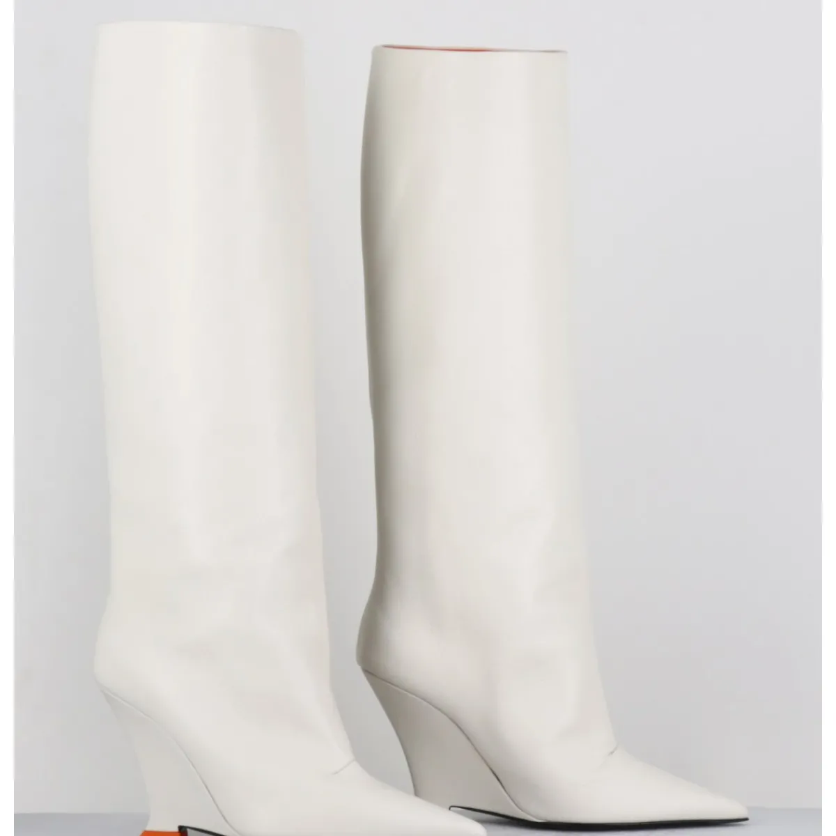 bottes_bout_pointu_en_cuir_blanc_talon_compens_yk__numa_oxford_ivory_6.webp Bottes^3JUIN Bottes bout pointu en cuir talon compensé y2k - NUMA OXFORD IVORY BLANC