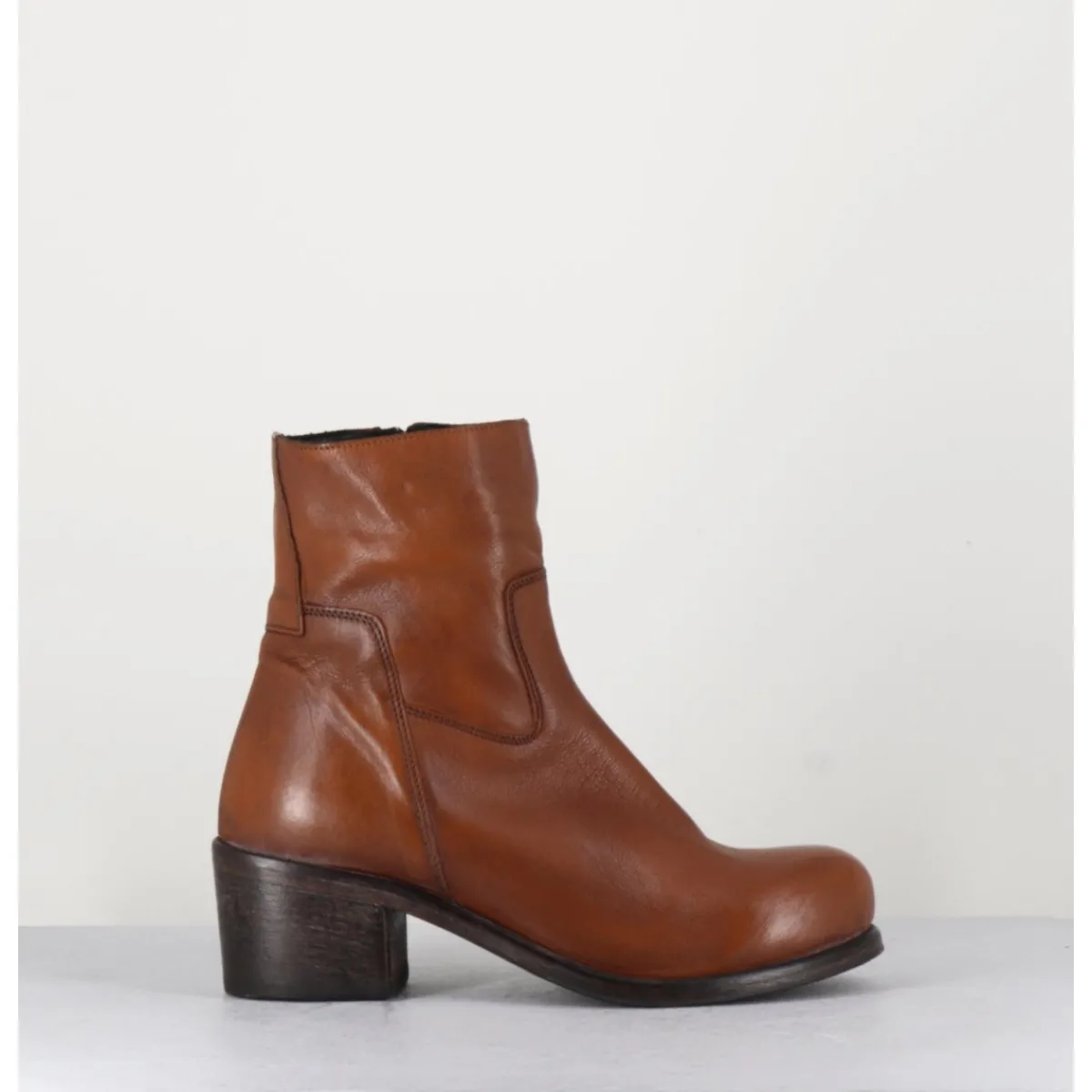 Boots^MOMA Bottine en cuir camel - 1CW347 COGNAC