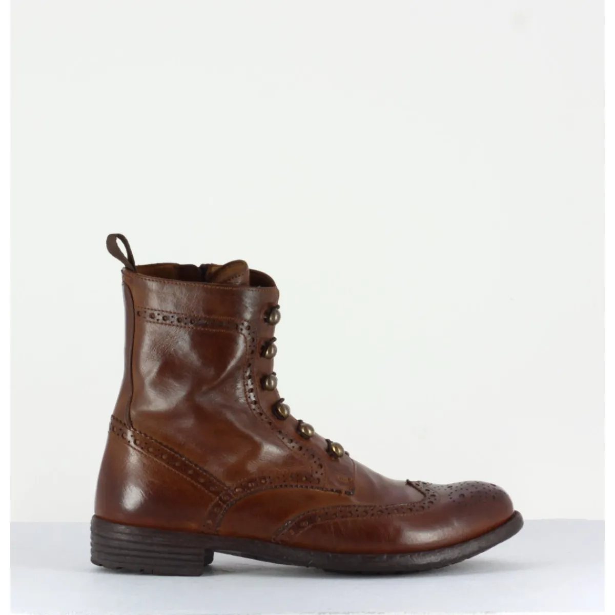 Boots^OFFICINE CREATIVE Bottines à boutonnière & motif brogue en cuir camel - MARS018 SAUVAGE COGNAC
