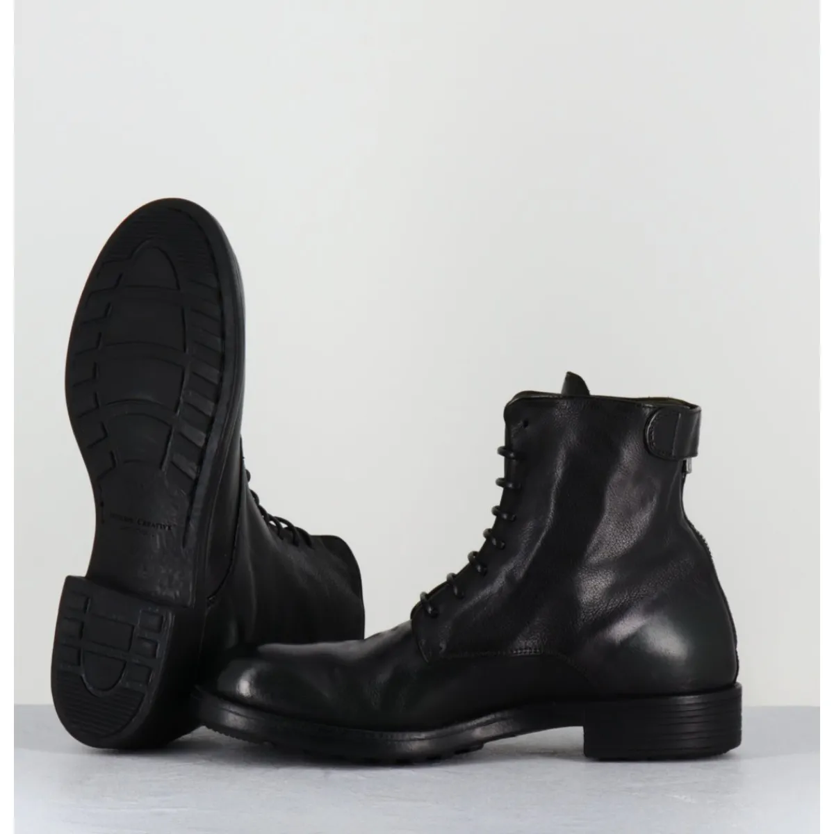 Boots^OFFICINE CREATIVE Bottines souples à lacets en cuir brossé noir & kaki - SERGEANT 103 SUPERNERO