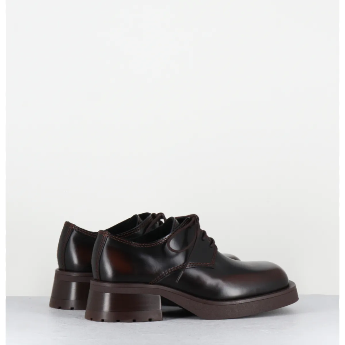 Chaussures^E8 BY MIISTA Chaussures à lacets en cuir brossé bout carré - ALTHEA BROWN BROGUES MARRON