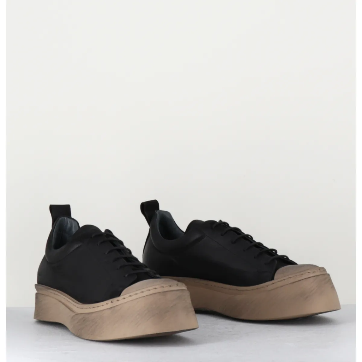 Sneakers^LOFINA Chaussures à lacets en cuir semelle épaisse - 2743 NERO NOIR