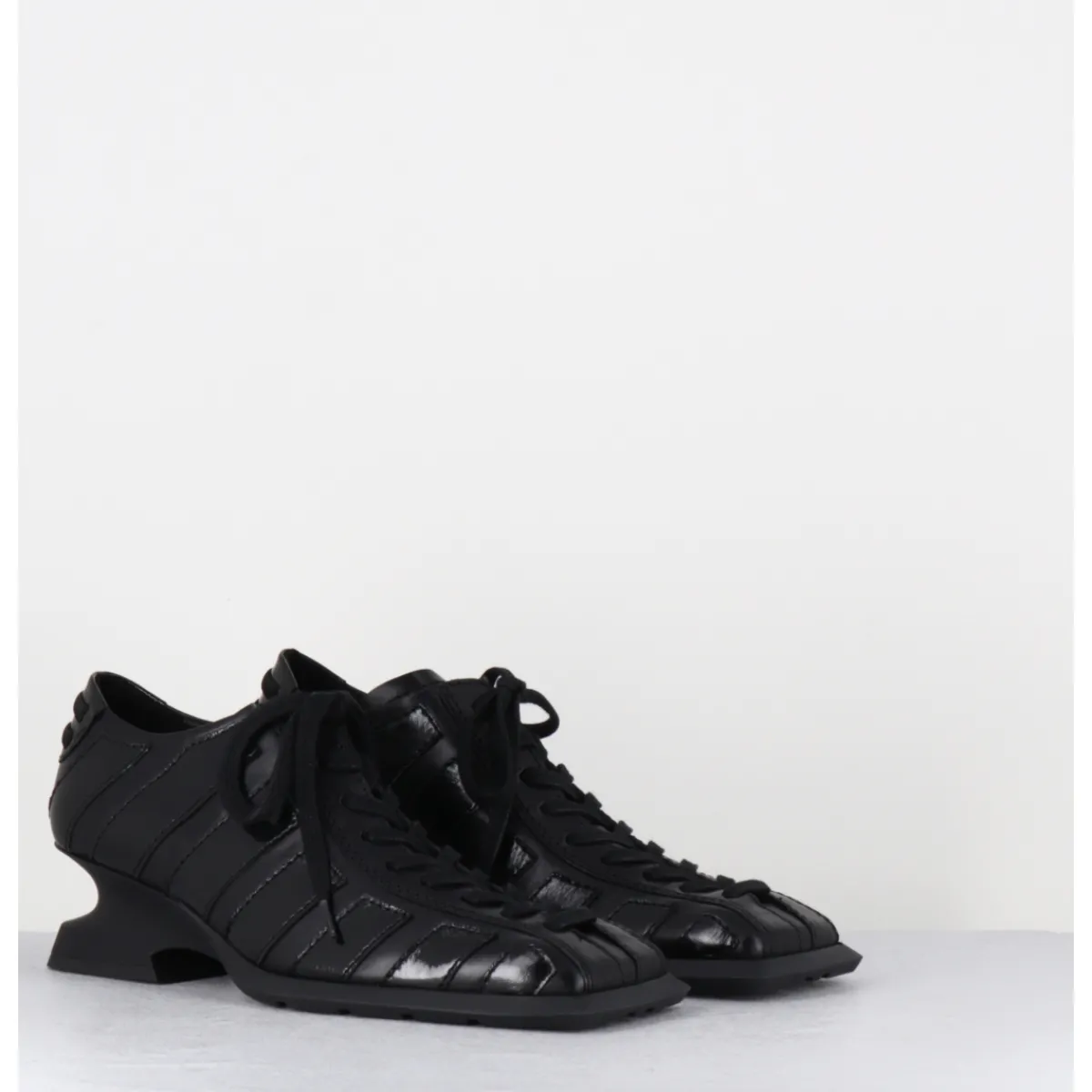 Chaussures | Sneakers^MIISTA Chaussures à lacets en cuir talon destructuré - GOLDIE BLACK WEDGE NOIR