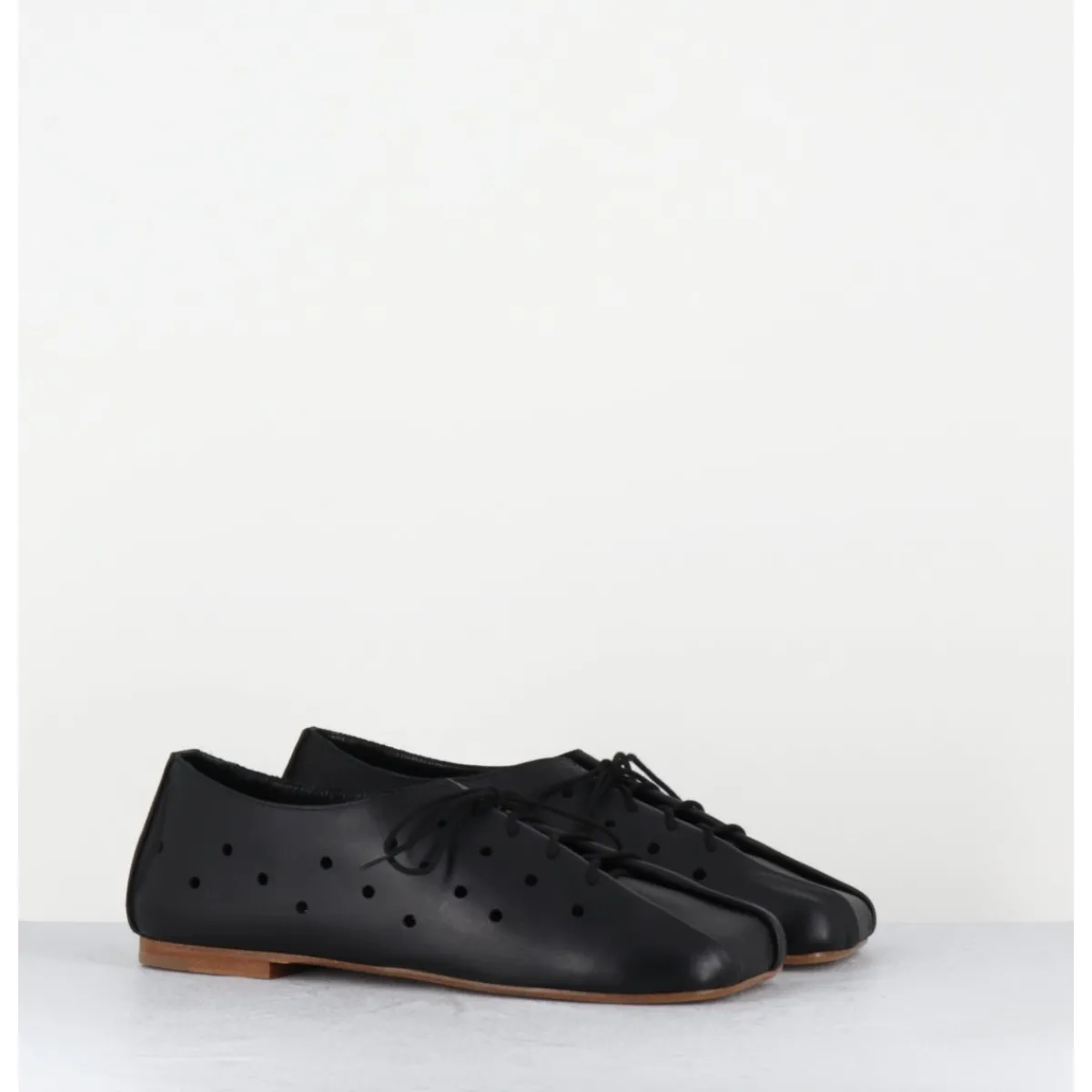 Chaussures | Ballerines^ANTONIO BARBATO Chaussures minimalistes à lacets en cuir perforé - AB4651 NAPPATO NERO NOIR