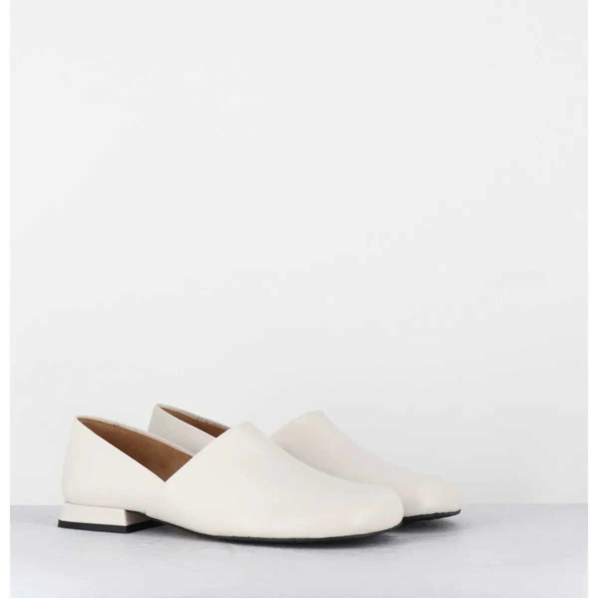 Chaussures | Ballerines^AUDLEY Chaussures minimalistes en cuir souple cassé - PAOLI MARFIL NAPPA BLANC