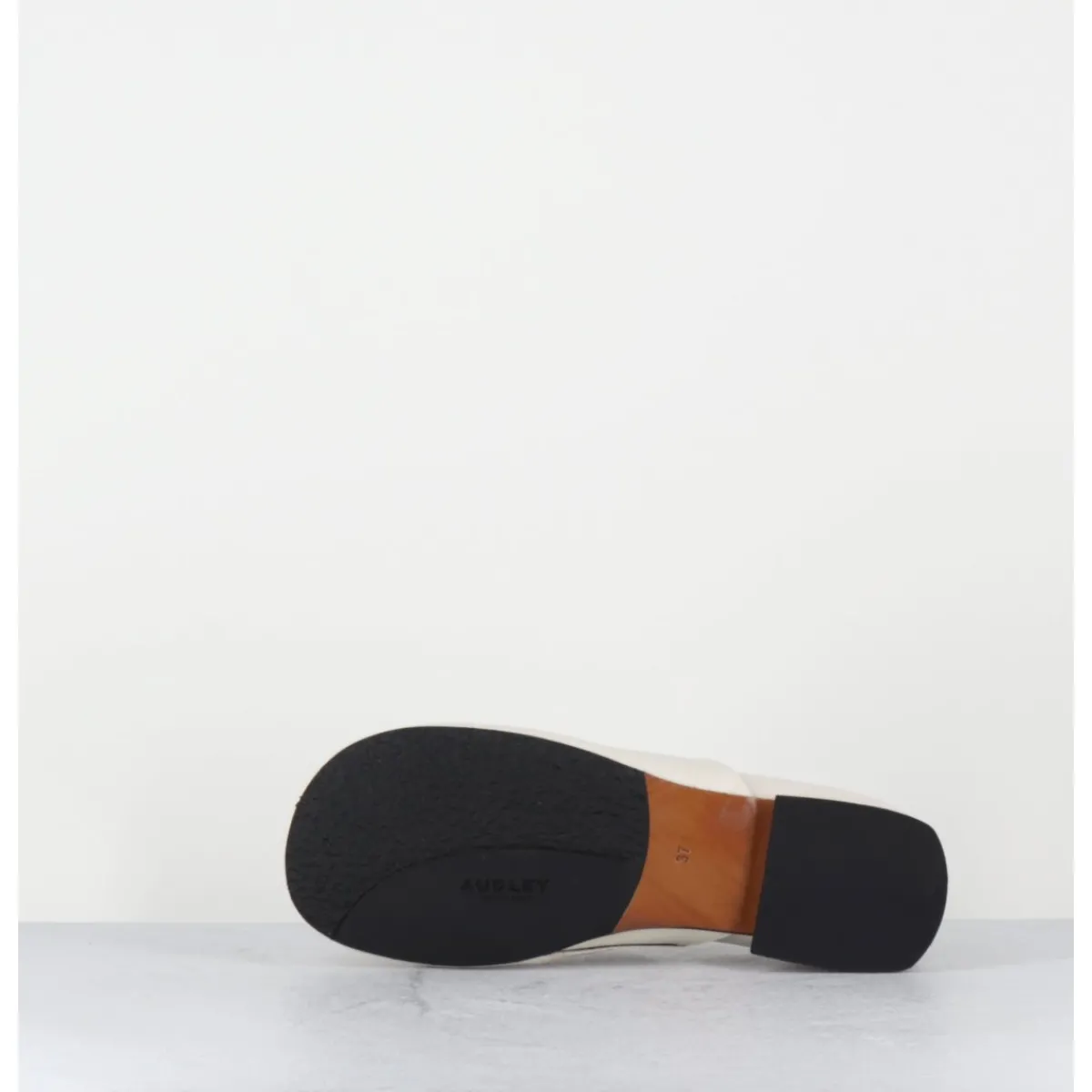 Chaussures | Ballerines^AUDLEY Chaussures minimalistes en cuir souple cassé - PAOLI MARFIL NAPPA BLANC