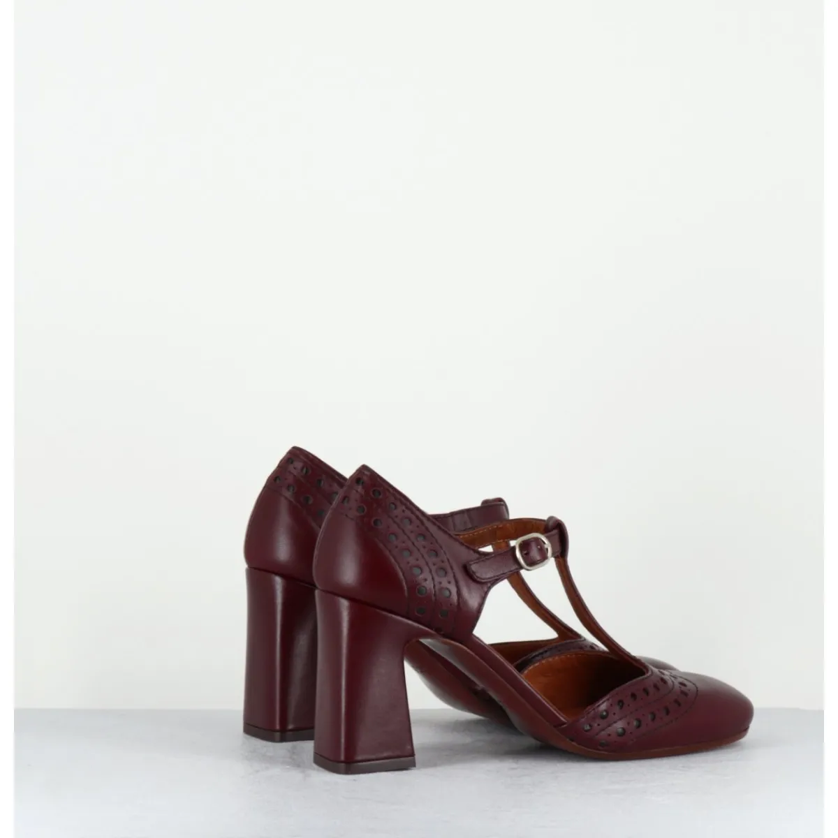 Chaussures^CHIE MIHARA Chaussures salomé à talon ne cuir x & détails noirs - MANTE TORITO GRAPE BORDEAU