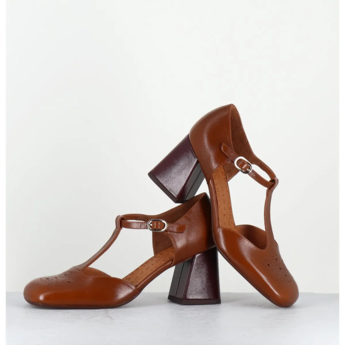 Chaussures^CHIE MIHARA Chaussures salomé en cuir & bordeaux - SYKA DUNPACK CUERO CAMEL