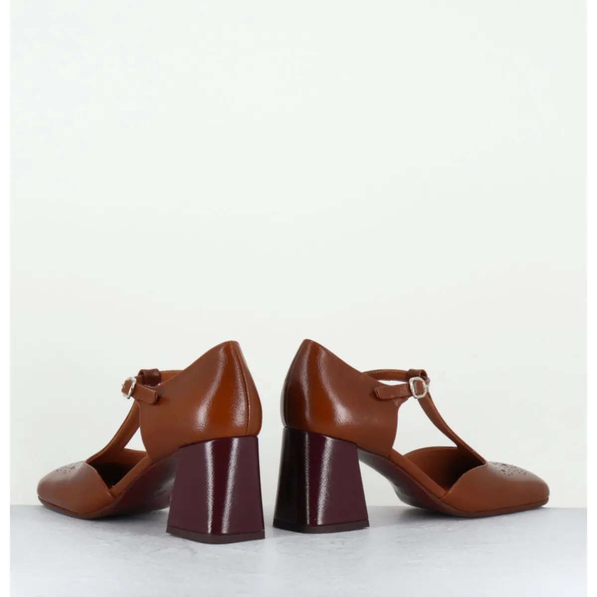 Chaussures^CHIE MIHARA Chaussures salomé en cuir & bordeaux - SYKA DUNPACK CUERO CAMEL