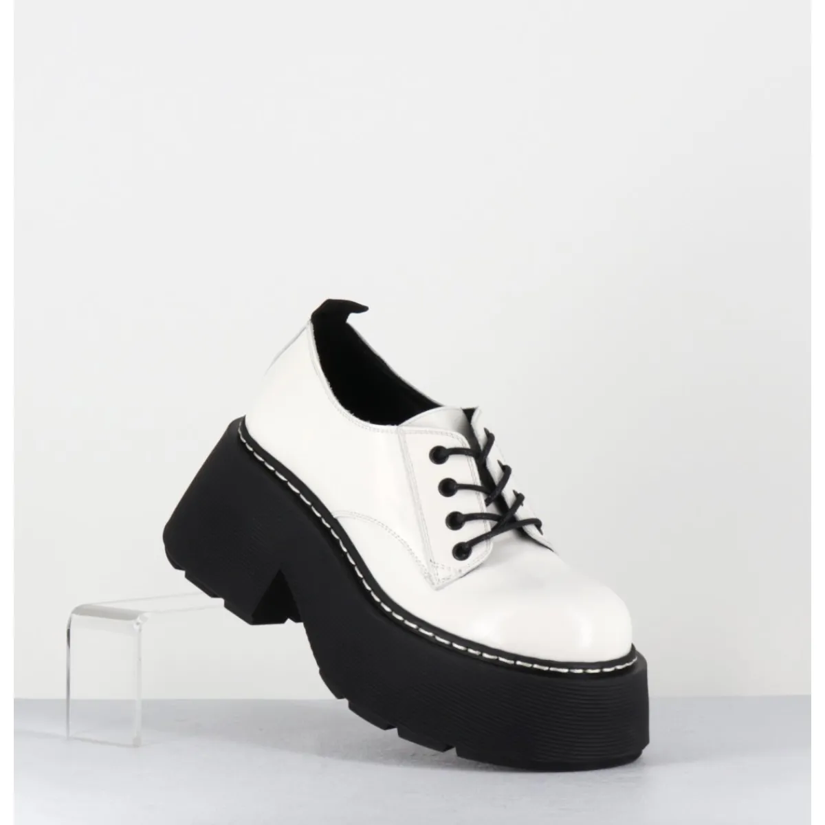 Chaussures^VIC MATIE Derbies en cuir glacé semelle épaisse - 1D7702D BUFFY ICE BLANC