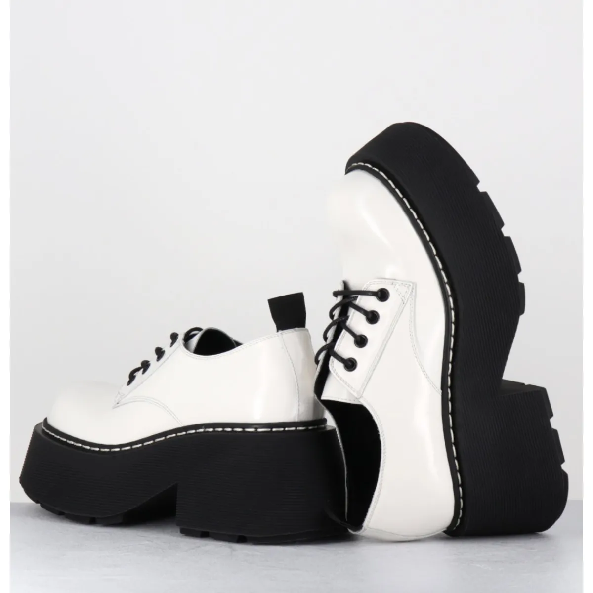 Chaussures^VIC MATIE Derbies en cuir glacé semelle épaisse - 1D7702D BUFFY ICE BLANC