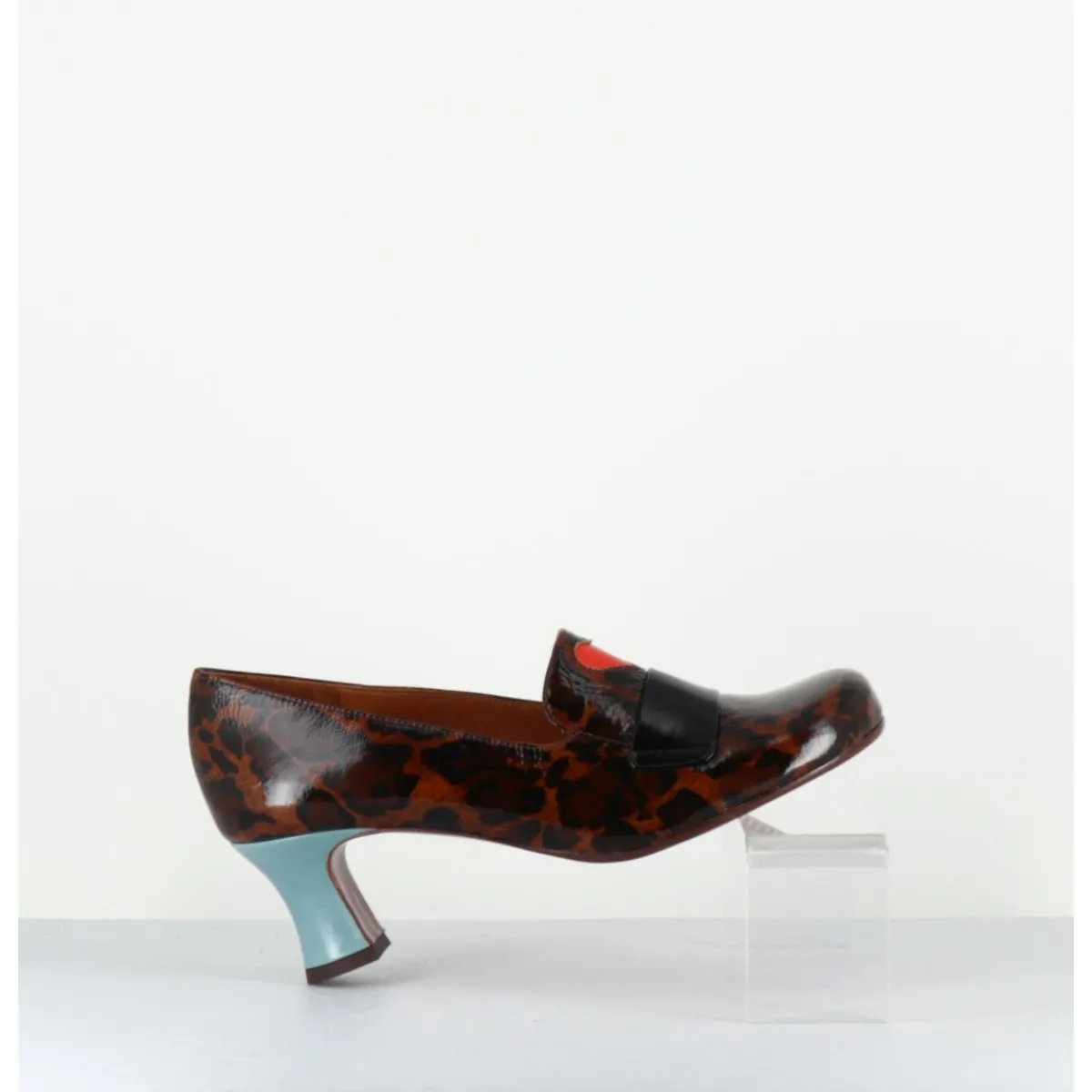 Mocassins | Chaussures^CHIE MIHARA Escarpins petit talon cuir imprimé léopard coeur rouge - MYMARA FIAT CASTANO